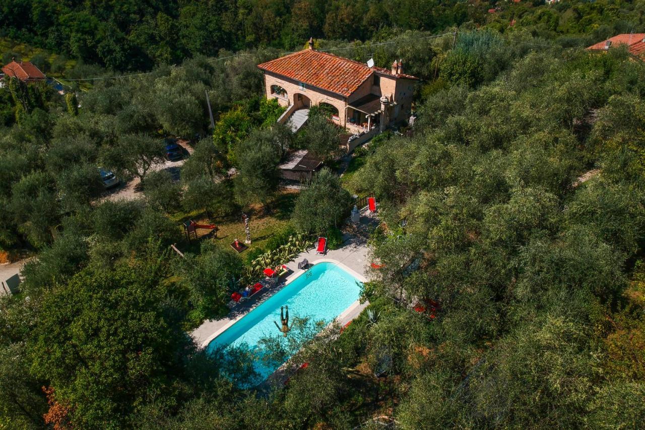 Casa Del Sole Panzió Camaiore Kültér fotó